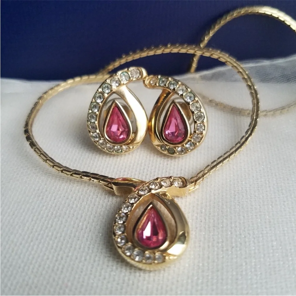 AUTHENTIC Swarovski 24k Gold Plated Pink Teardrop Earrings Vintage RARE